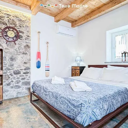 Il Borgo Del Silenzio-vivo Per Lei, Terre Marine * La Spezia