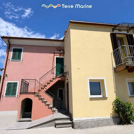 Appartamento Il Borgo Del Silenzio-vivo Per Lei, Terre Marine *